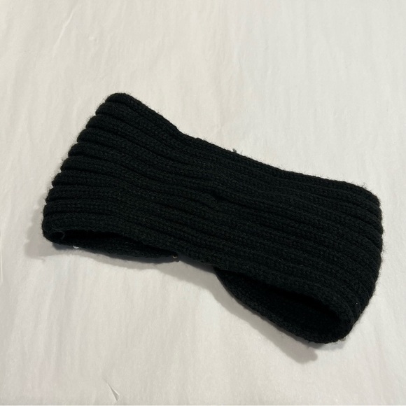 Francescas Black Knit Pearl Head Wrap - Picture 3 of 4